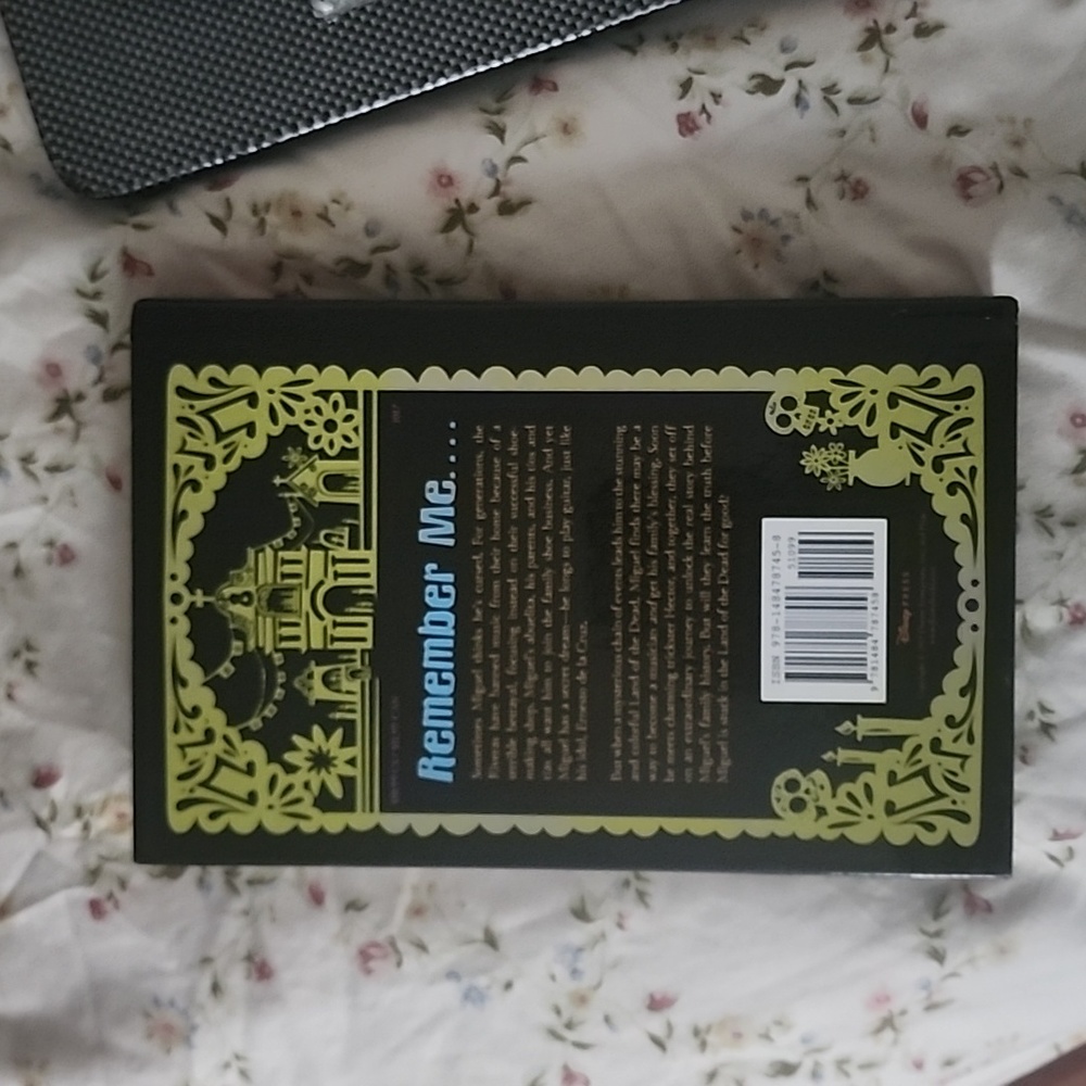 Book - Picture 2 of 6